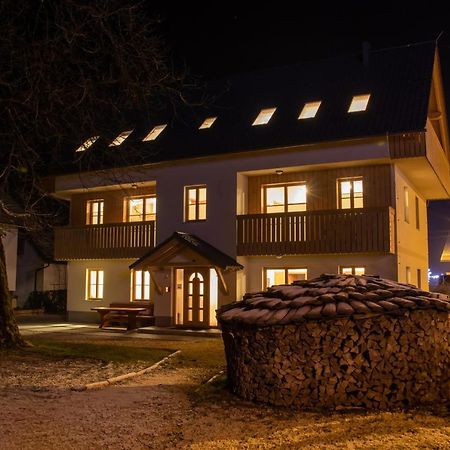 Apartments & Rooms Pr' Skalovc Bohinj Bagian luar foto