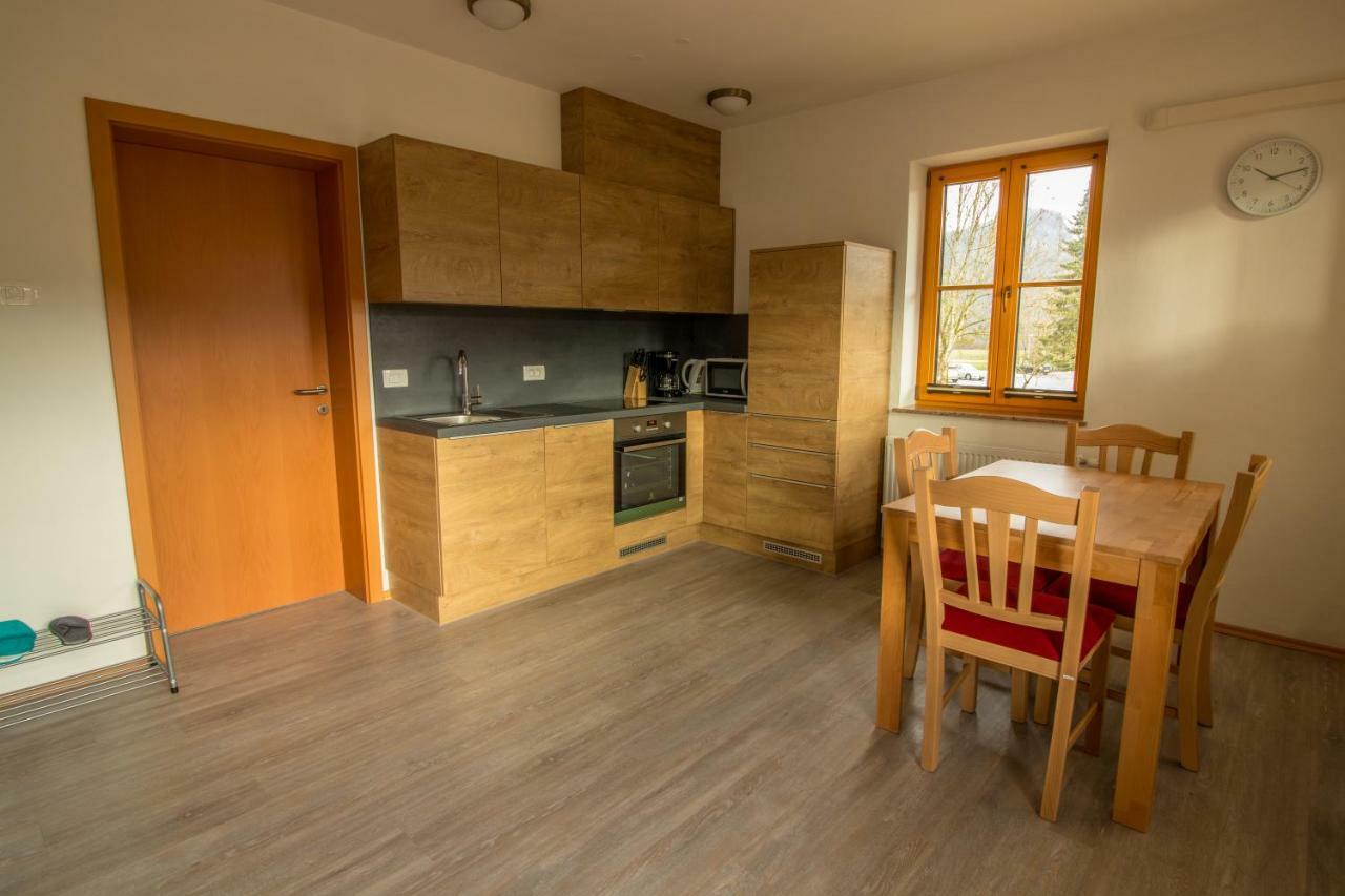 Apartments & Rooms Pr' Skalovc Bohinj Bagian luar foto