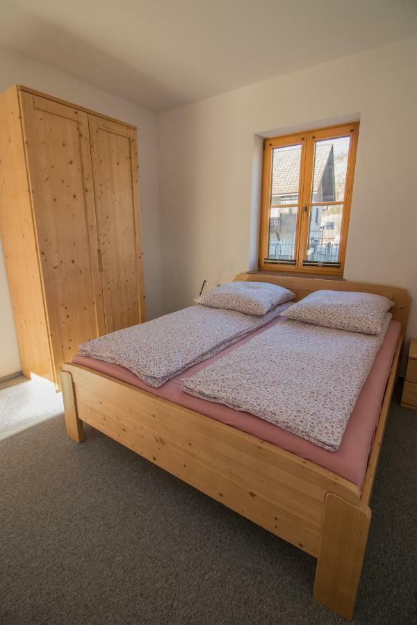 Apartments & Rooms Pr' Skalovc Bohinj Bagian luar foto