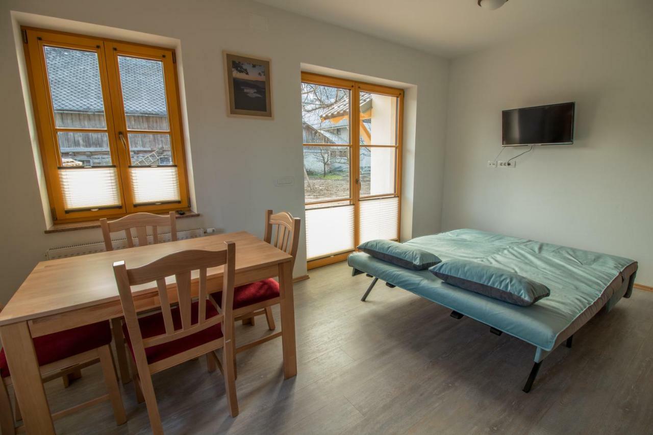 Apartments & Rooms Pr' Skalovc Bohinj Bagian luar foto